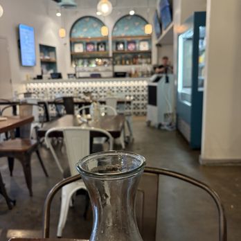 Wake ‘n Bacon - Inside - Breakfast & Brunch Near Me - Chicago, Illinois