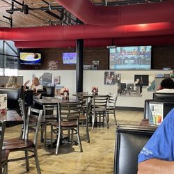 Mugshots Grill & Bar - Florence, AL