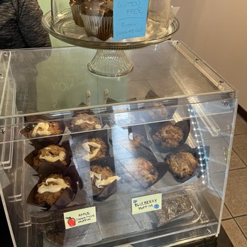 Black Canyon Coffee - a display of cupcakes and pastries - Cafes Near Me - Wales, Wisconsin Black Canyon Coffee - a display of cupcakes and pastries - Cafes Near Me - Wales, Wisconsin