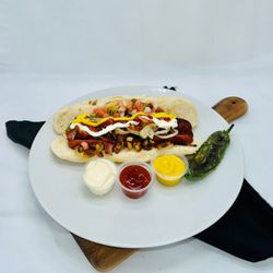 Los Jefes Mexican Street Food - Street Hot Dog