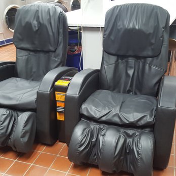 The Laundry Room - MASSAGE CHAIRS  IN FRONT OF THE TV RELAX A LITTLE. - Laundromat Near Me - West Babylon, New York