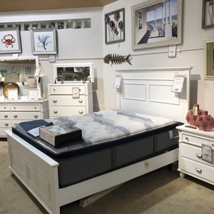 THE PINK PINEAPPLE - 10 Photos & 13 Reviews - Furniture Stores - 7500