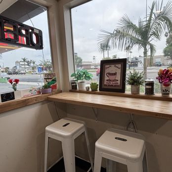Donut Boss - More cozy dining - Donuts Near Me - Los Alamitos, California Donut Boss - More cozy dining - Donuts Near Me - Los Alamitos, California