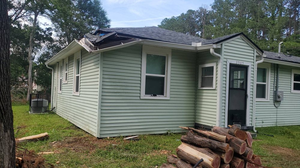 Slide of D & S Roof Repairs and Services