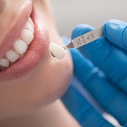 Deluxe Dental