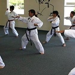 Hauth's Family Taekwondo