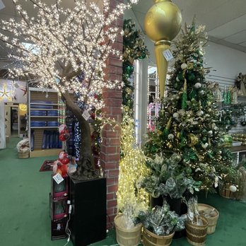 The Christmas Palace - Christmas Trees Near Me - Sunrise, Florida