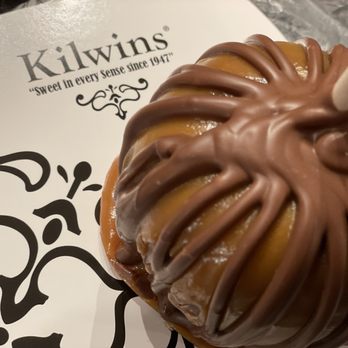 Kilwins Ice Cream - Chocolate - Fudge - Carmel apple - Desserts Near Me - Rehoboth Beach, Delaware Kilwins Ice Cream - Chocolate - Fudge - Carmel apple - Desserts Near Me - Rehoboth Beach, Delaware
