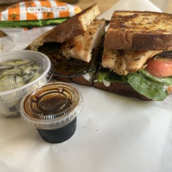 FoodHeads - Sandwiches Near Me - Austin, Texas FoodHeads - Sandwiches Near Me - Austin, Texas