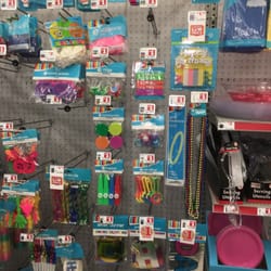 Family Dollar 5122 - Great place for party supplies