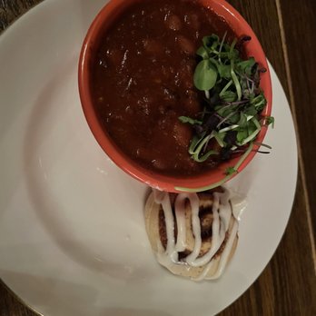 Arrow Cocktail Lounge - Wagyu chili and cinnamon roll - Cocktail Bars Near Me - Manhattan, Kansas Arrow Cocktail Lounge - Wagyu chili and cinnamon roll - Cocktail Bars Near Me - Manhattan, Kansas