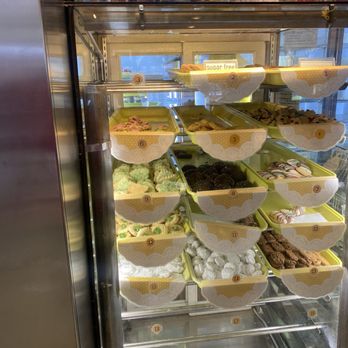 Roeser's Bakery - Bakeries Near Me - Chicago, Illinois Roeser's Bakery - Bakeries Near Me - Chicago, Illinois
