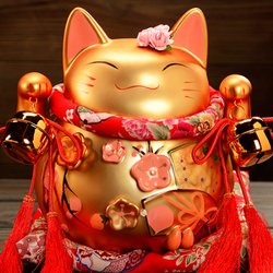 Lucky Cat - Lucky Cat brings good luck and money to you!