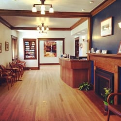 John L Bacon, DDS - Lobby/waiting area