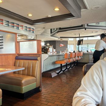 NORMS Restaurant - Diners Near Me - Santa Ana, California