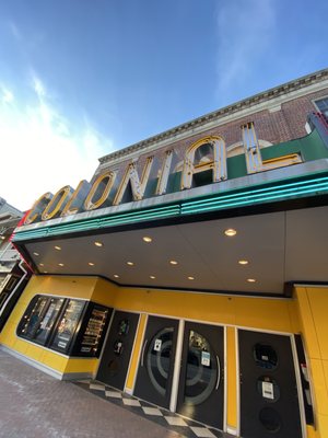 The Colonial Theatre by null