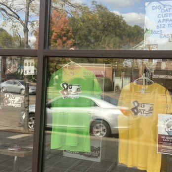 Digdat Custom Apparel - Screen Printing/T-Shirt Printing Near Me - Minneapolis, Minnesota Digdat Custom Apparel - Screen Printing/T-Shirt Printing Near Me - Minneapolis, Minnesota