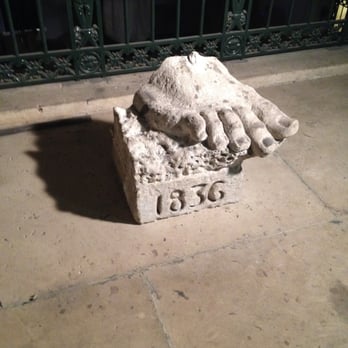 L'Arc de Triomphe - Landmarks & Historical Buildings Near Me - Paris, 75 L'Arc de Triomphe - Landmarks & Historical Buildings Near Me - Paris, 75