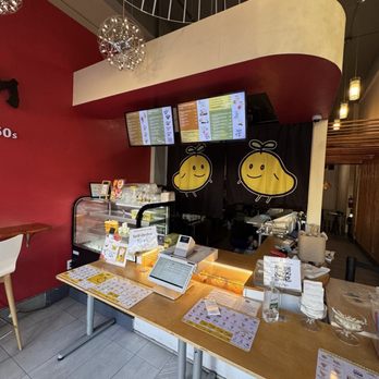 Hui Lau Shan - Desserts Near Me - Berkeley, California