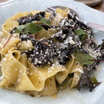 Wit & Wisdom Sonoma - PAPPARDELLE CACCIO E PEPE (4/5) - New American Near Me - Sonoma, California Wit & Wisdom Sonoma - PAPPARDELLE CACCIO E PEPE (4/5) - New American Near Me - Sonoma, California