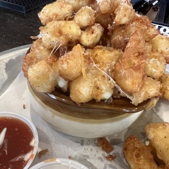 Roadhouse 66 Gas N' Grill - Beer Battered Cheese Curds - New American Near Me - Chicago, Illinois Roadhouse 66 Gas N' Grill - Beer Battered Cheese Curds - New American Near Me - Chicago, Illinois