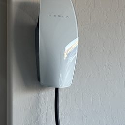 Tesla wall charger Tesla wall charger