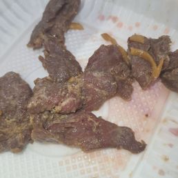 Under cook beef and the meat don't look right. Stay awayyyyy. Under cook beef and the meat don't look right. Stay awayyyyy.