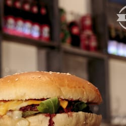 Yard - La Burger Factory - Yard - La Burger Factory