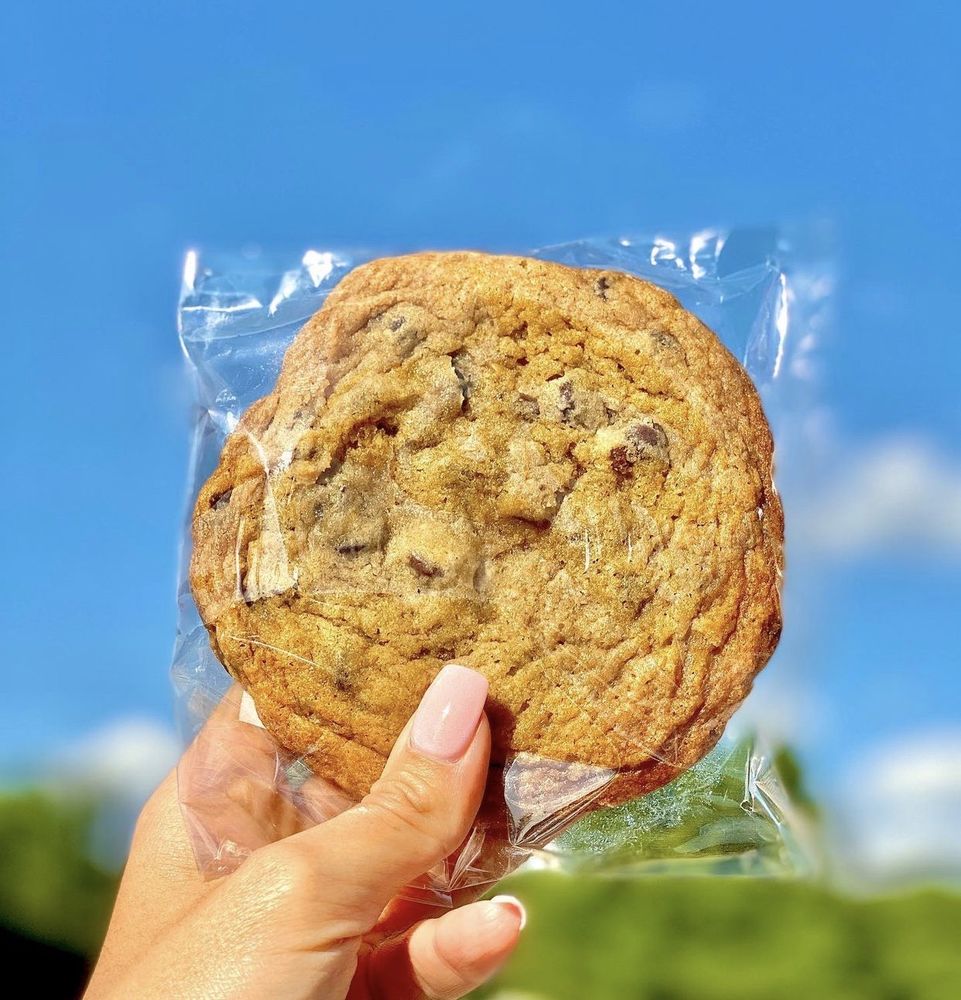 EATZI’S MARKET & BAKERY Updated September 2024 348 Photos & 388