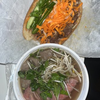 Phosho Dough - Beef Ball Noodle Soup (PHO BO VIEN) Grilled Pork Sandwich (BANH MI HEO) - Vietnamese Near Me - Oakland, California