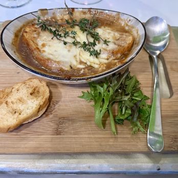 Blanc - French Onion soup - French Near Me - Fort Myers, Florida Blanc - French Onion soup - French Near Me - Fort Myers, Florida