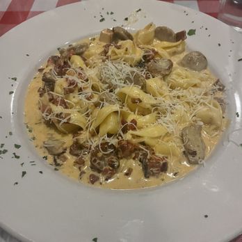 Zolo's Italian Restaurant - Spicy Tortellini Diablo - Italian Near Me - Franklin, Tennessee Zolo's Italian Restaurant - Spicy Tortellini Diablo - Italian Near Me - Franklin, Tennessee