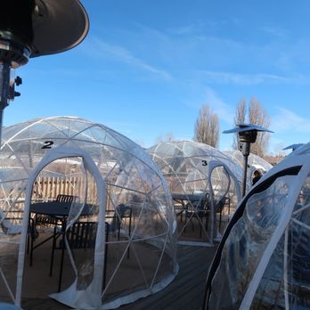De La Nonna Big Bear - Heated igloos on the patio - Pizza Near Me - Big Bear Lake, California De La Nonna Big Bear - Heated igloos on the patio - Pizza Near Me - Big Bear Lake, California