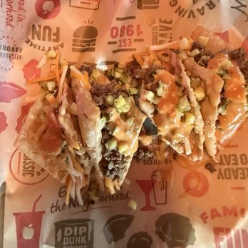 Applebee's Grill + Bar - Cheese NEW Bacon Cheeseburger Wonton Tacos - American Near Me - Asheville, North Carolina Applebee's Grill + Bar - Cheese NEW Bacon Cheeseburger Wonton Tacos - American Near Me - Asheville, North Carolina