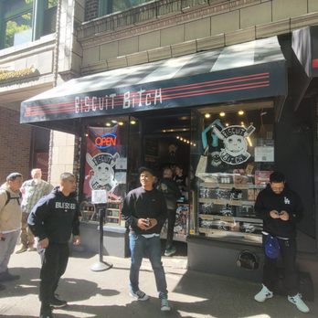 Biscuit Bitch - Pick up window - Breakfast & Brunch Near Me - Seattle, Washington Biscuit Bitch - Pick up window - Breakfast & Brunch Near Me - Seattle, Washington