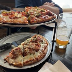 Big Delta Brewing - Pizza and beer