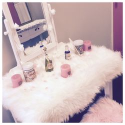 Signature Free Waxing - Beautiful Display of our bath and skincare products.