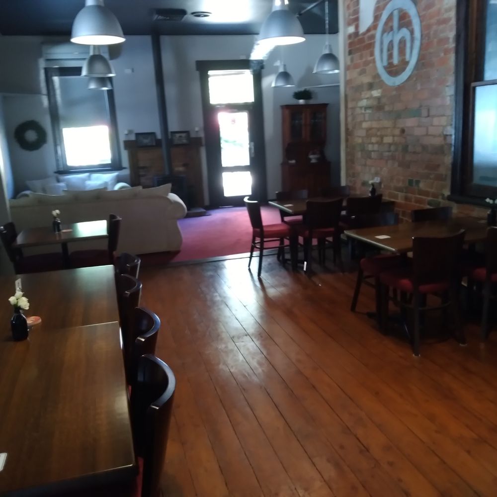Railway Hotel Wangaratta - Inside - Bars Near Me - Wangaratta, VIC Railway Hotel Wangaratta - Inside - Bars Near Me - Wangaratta, VIC