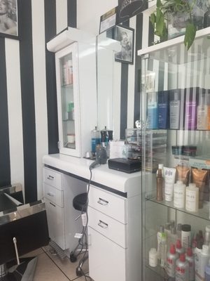 Studio G&A hair salon