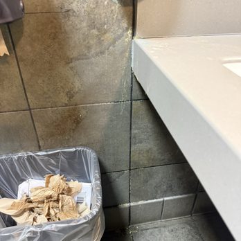 Buffalo Wild Wings - Chicken Wings Near Me - Fresno, California