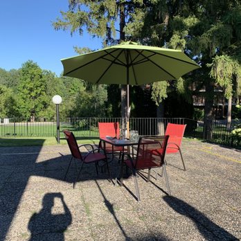River Lounge - Patio - Canadian (New) Near Me - Ottawa, Ontario River Lounge - Patio - Canadian (New) Near Me - Ottawa, Ontario