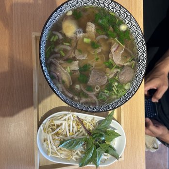 Pho Apple - Vietnamese Near Me - Plano, Texas