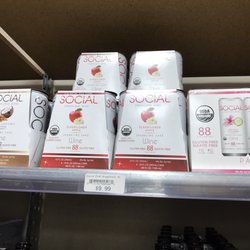 Randall's Wines & Spirits - Social