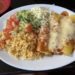 Medina’s Mexican Restaurant - 3 Yolandas enchiladas