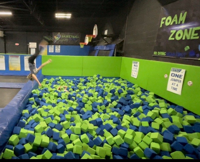 JUMP AIR ZONE Updated September 2024 399 Kentucky St, Bowling Green