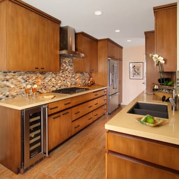 The Color Whisperer - Spacious kitchen - Interior Design Near Me - Monrovia, California