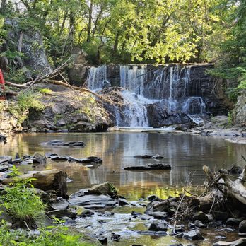 Lake Louise Park - Parks Near Me - Weaverville, North Carolina Lake Louise Park - Parks Near Me - Weaverville, North Carolina