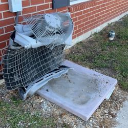 Acadiana Roofing - Backed trailer into my ac unit says it's not his responsibility.