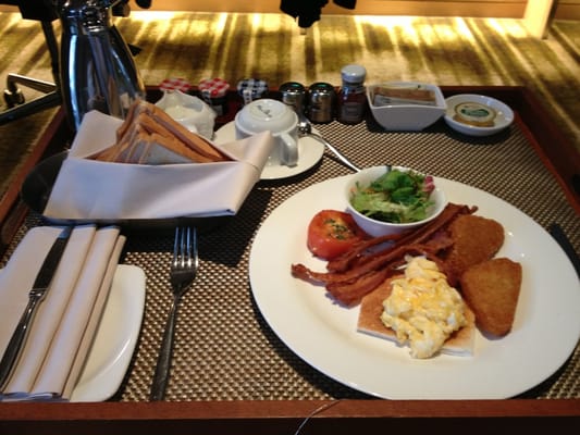 Crowne Plaza Changi Airport by IHG by null