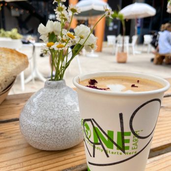 Arvo Café - Lavender latte - Cafes Near Me - Honolulu, Hawaii Arvo Café - Lavender latte - Cafes Near Me - Honolulu, Hawaii